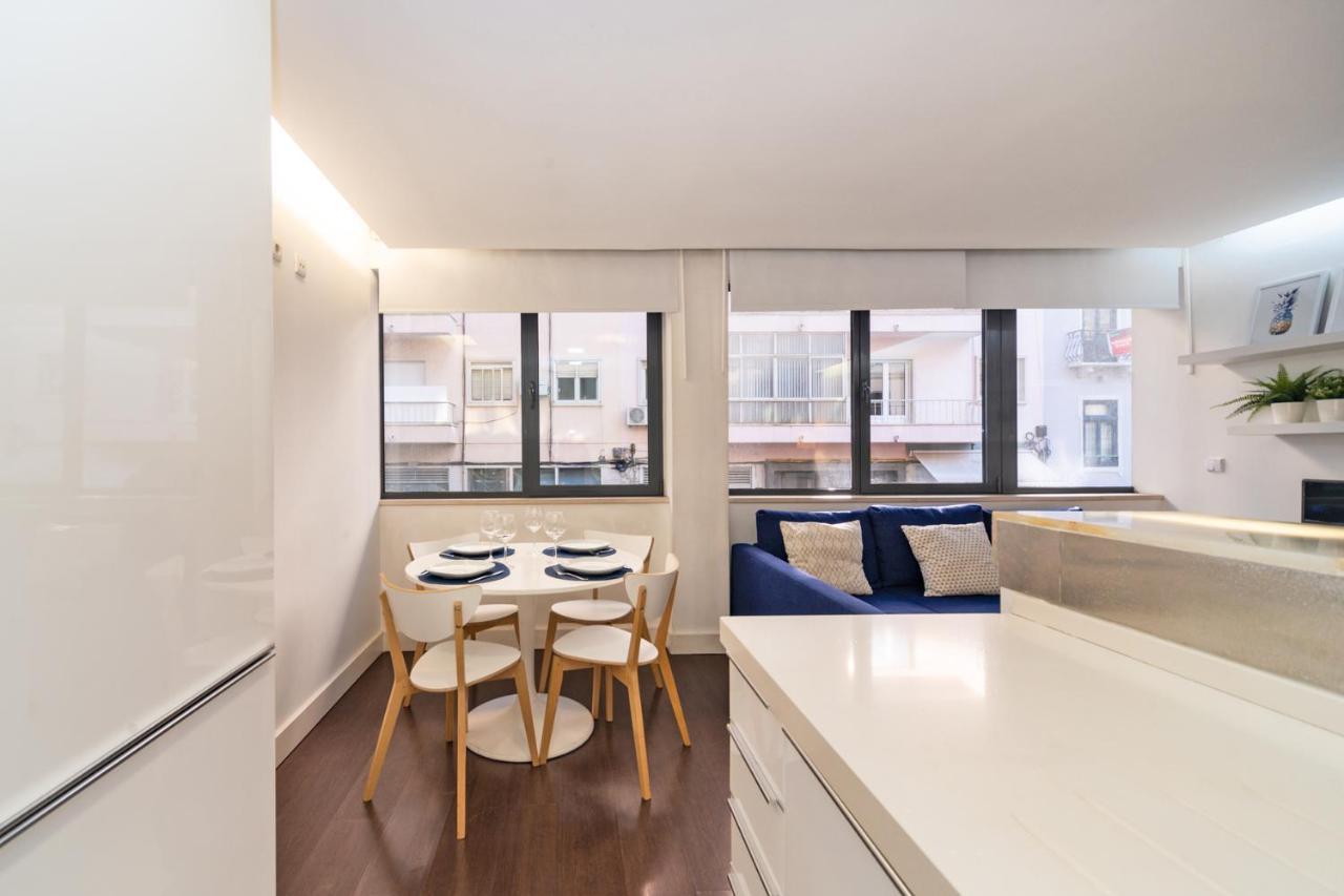 Comfortable Apartment In Marques De Pombal Lissabon Buitenkant foto